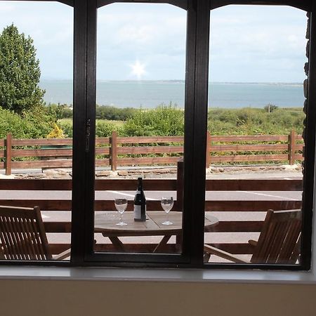Tralee Bay Holiday Village Каслгрегори Экстерьер фото