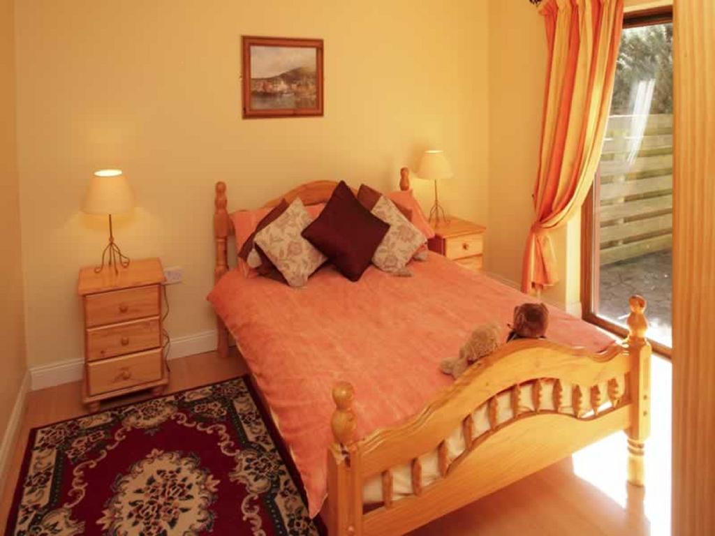 Tralee Bay Holiday Village Каслгрегори Экстерьер фото