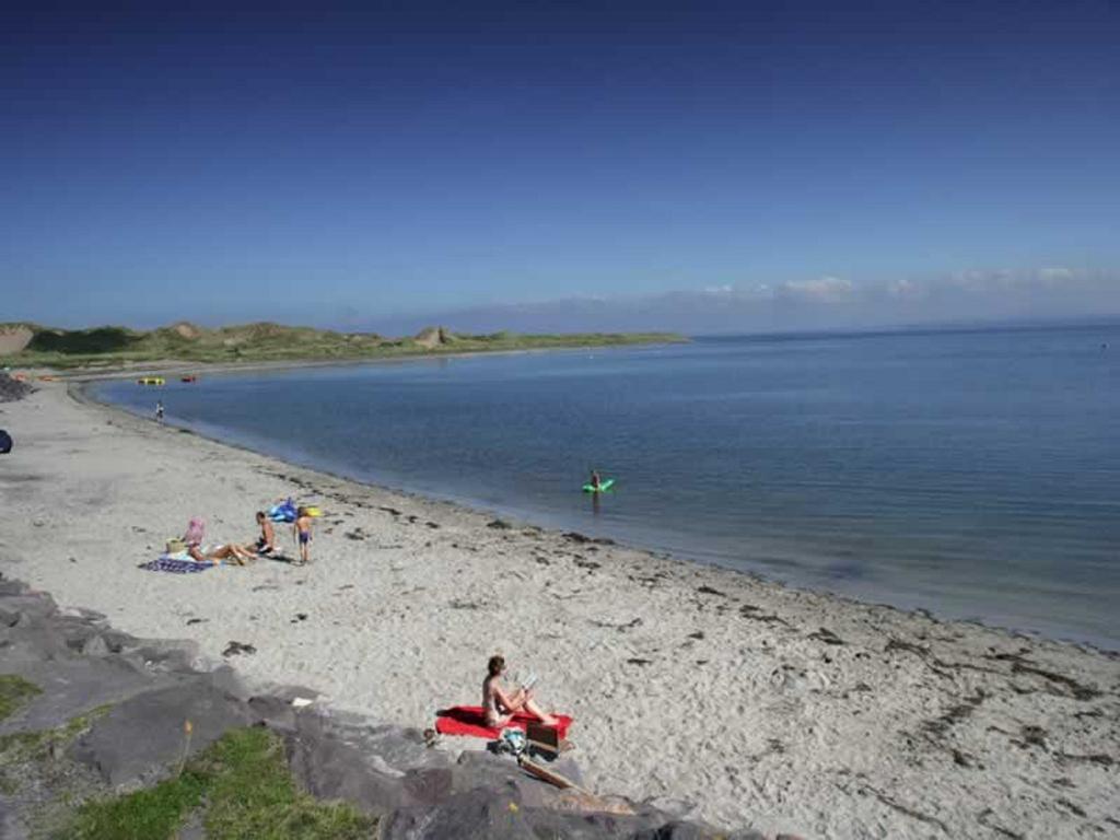 Tralee Bay Holiday Village Каслгрегори Экстерьер фото