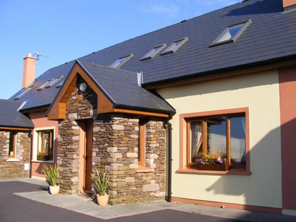 Tralee Bay Holiday Village Каслгрегори Экстерьер фото